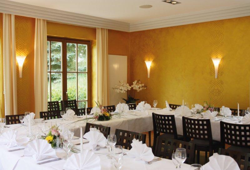 Hotel Goldener Hirsch Suhl Kültér fotó